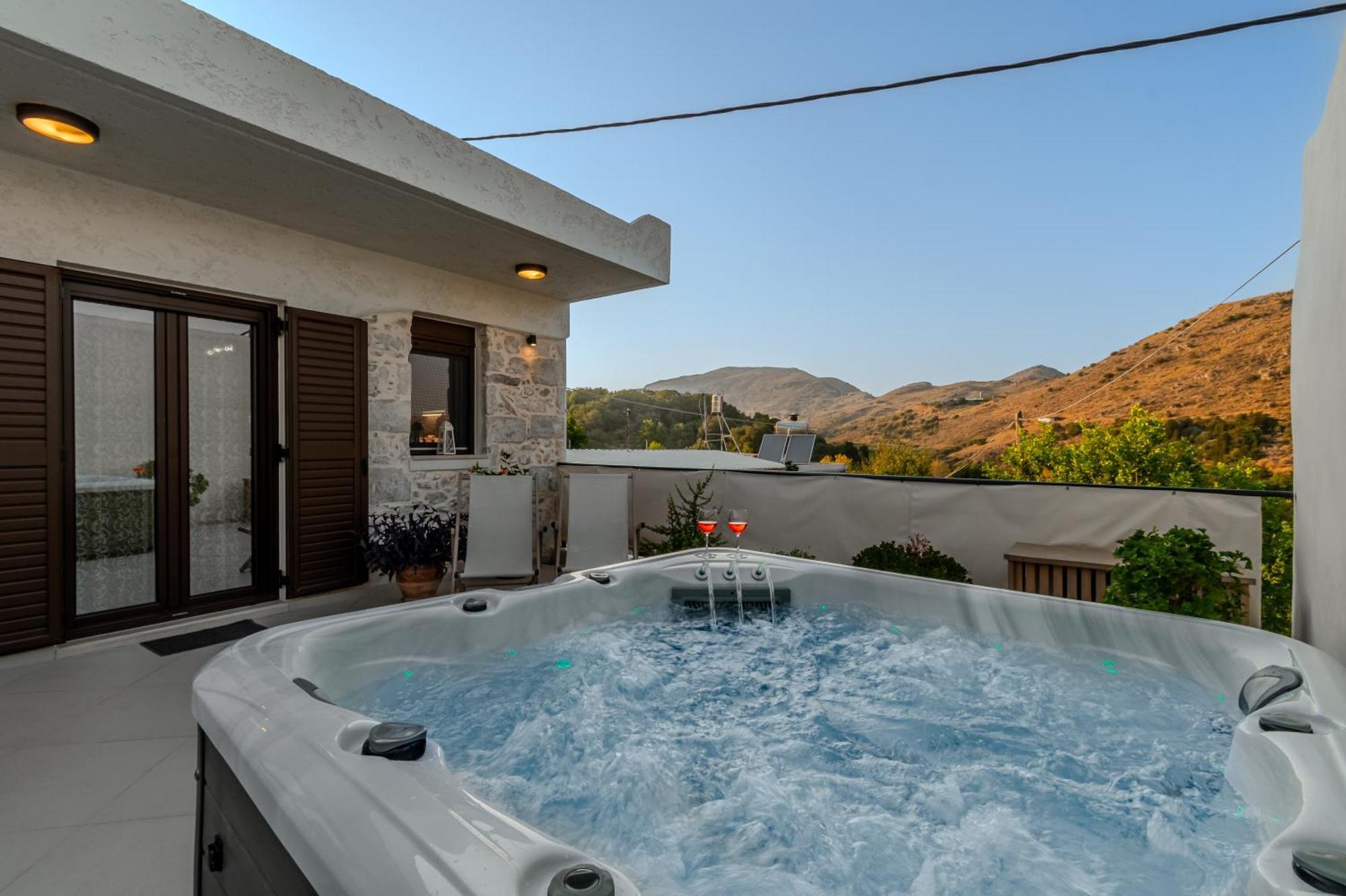Вілла Casa Kastella, Private Jacuzzi & Bbq Facilities! Angouseliana Екстер'єр фото